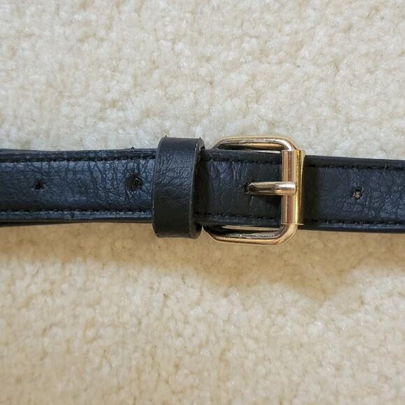 NWT Rosetti Black With Gold Metal Accents Crossbody Shoulder Bag Pockets - Picture 7 of 15